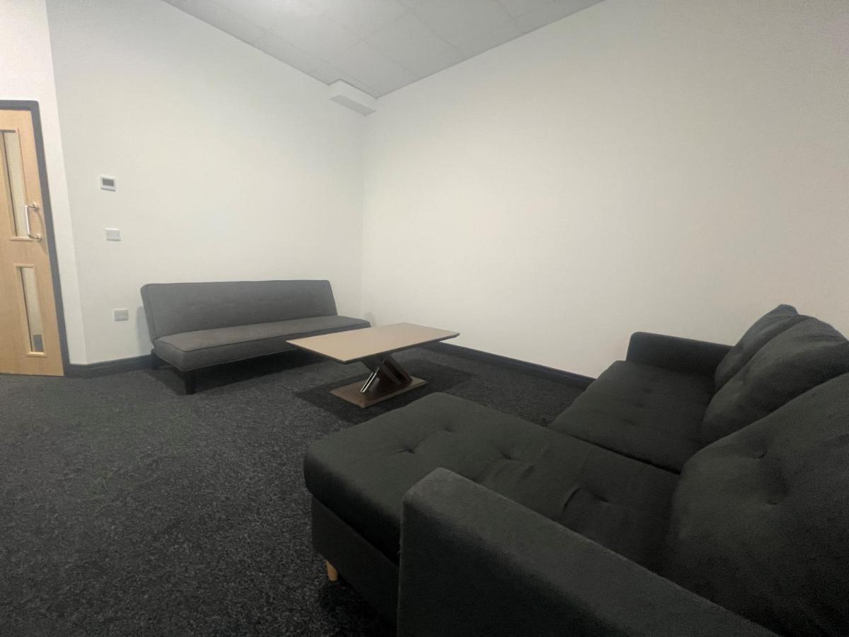 Marlborough Court Hostel Kingston upon Hull Bagian luar foto
